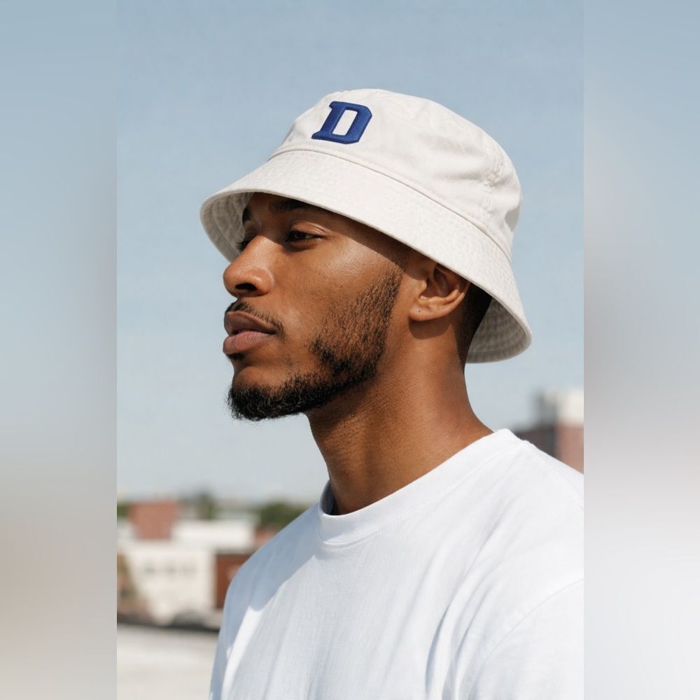 NWT NIKE White NCAA DUKE University Blue Devils Core Bucket Hat - Size S/M